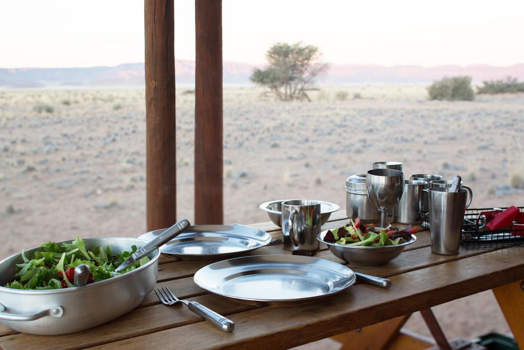 Desert Camp Sesriem Bagian luar foto